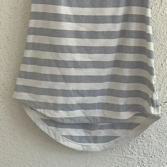 Lululemon Cream Gray Striped Yoga Tank Top Size 4 - Picture 4 of 9